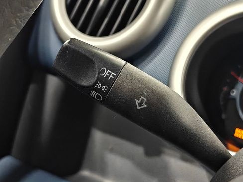 Used 2004 Honda Element EX image 8