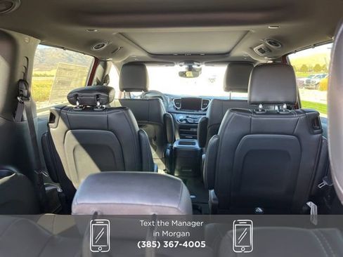 New 2026 Chrysler Pacifica Select image 11