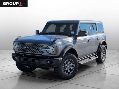 New 2025 Ford Bronco Badlands image 1