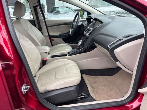 Used 2016 Ford Focus Electric Hatchback image 12