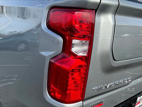 Used 2023 Chevrolet Silverado 1500 Custom Trail Boss image 26