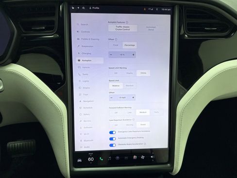 Used 2021 Tesla Model X Long Range AWD/4WD image 35