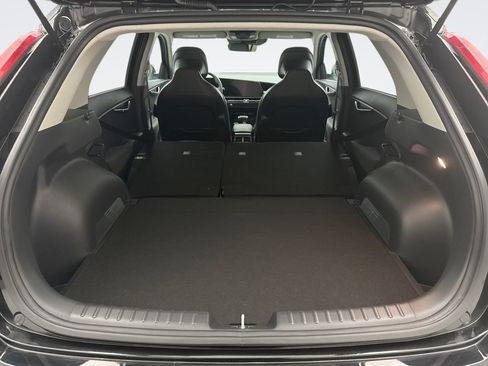 Used 2024 Kia Niro EX image 22