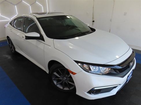Used 2020 Honda Civic EX image 6