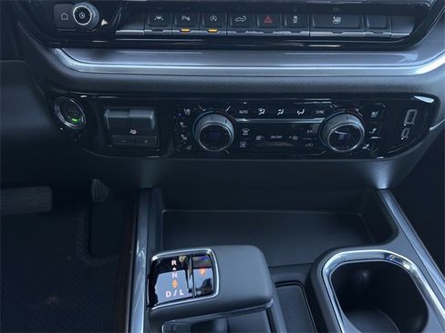 New 2026 Chevrolet Silverado 1500 High Country w/ Midnight Edition image 16