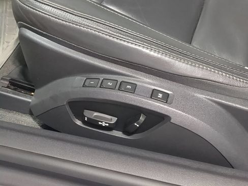 Used 2011 Volvo C70 T5 FWD image 20