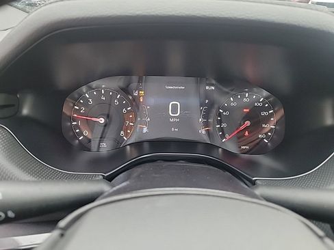 New 2026 Jeep Compass Latitude image 11