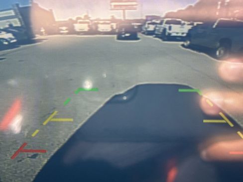 Used 2024 Nissan Rogue SV image 32