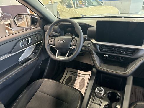 New 2026 Ford Explorer Tremor w/ Tremor Ultimate Package AWD/4WD image 18