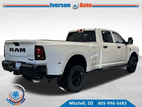 New 2026 RAM 3500 Tradesman image 8