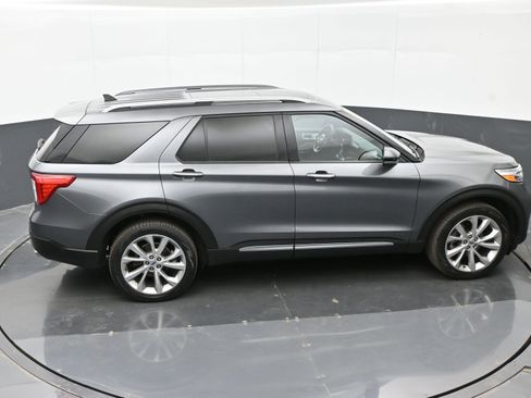 Used 2022 Ford Explorer Platinum w/ Equipment Group 601A image 39