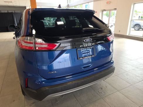 Used 2023 Ford Edge SEL w/ Convenience Package AWD/4WD image 9