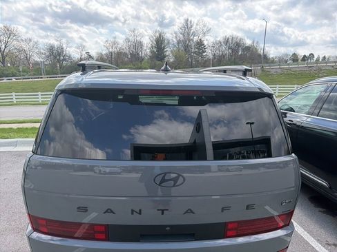 Used 2025 Hyundai Santa Fe XRT w/ Tow & Go Package image 4