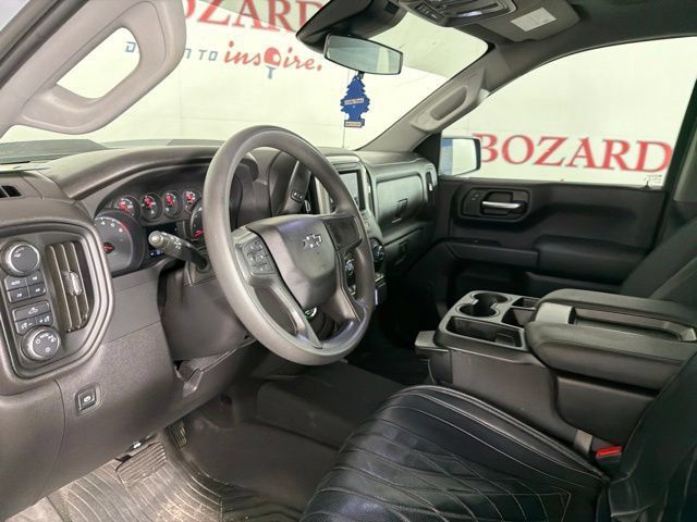 Used 2024 Chevrolet Silverado 1500 Custom Trail Boss AWD/4WD image 21