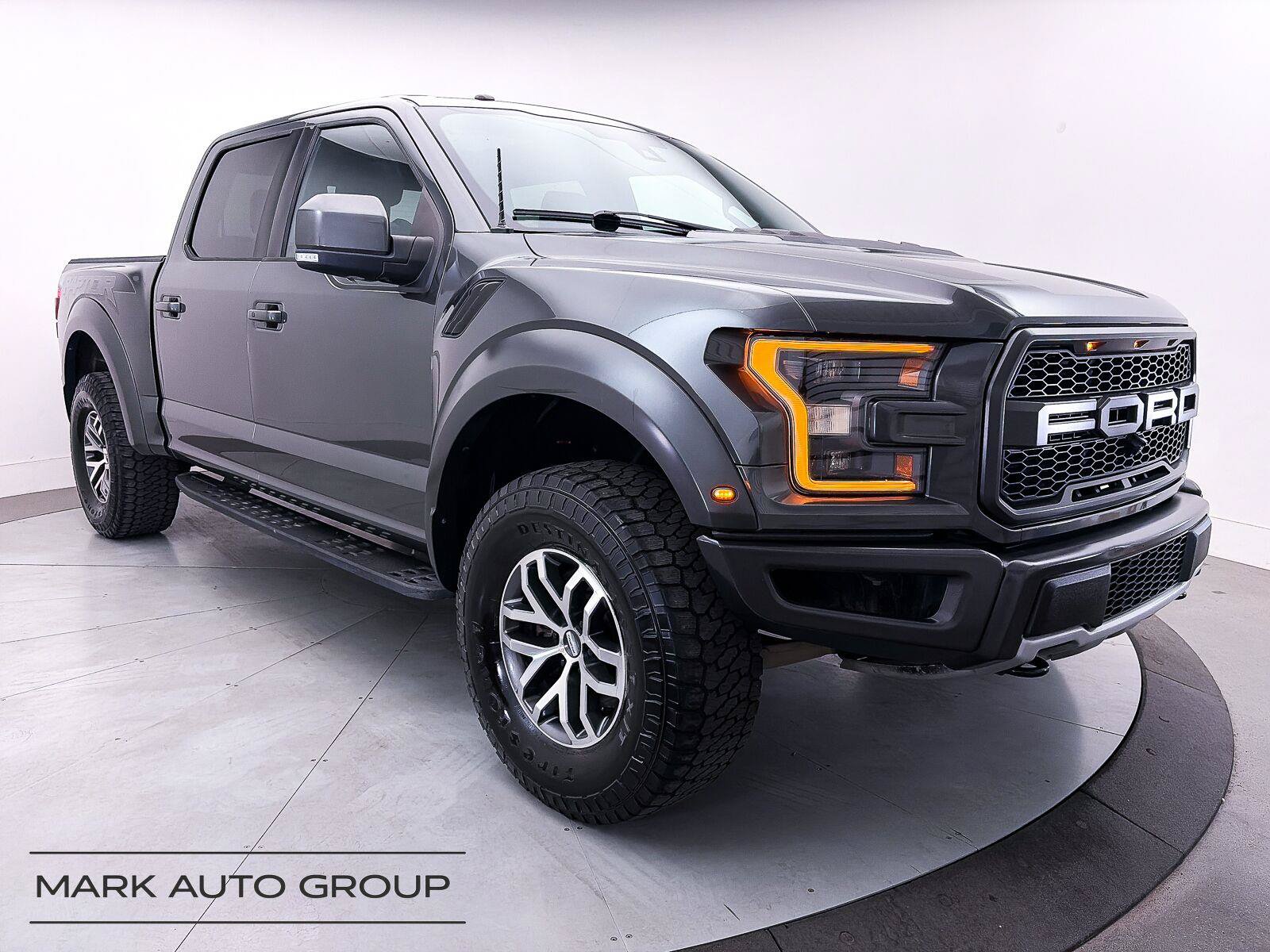 Used 2017 Ford F150 Raptor w/ Equipment Group 802A Luxury AWD/4WD image 1