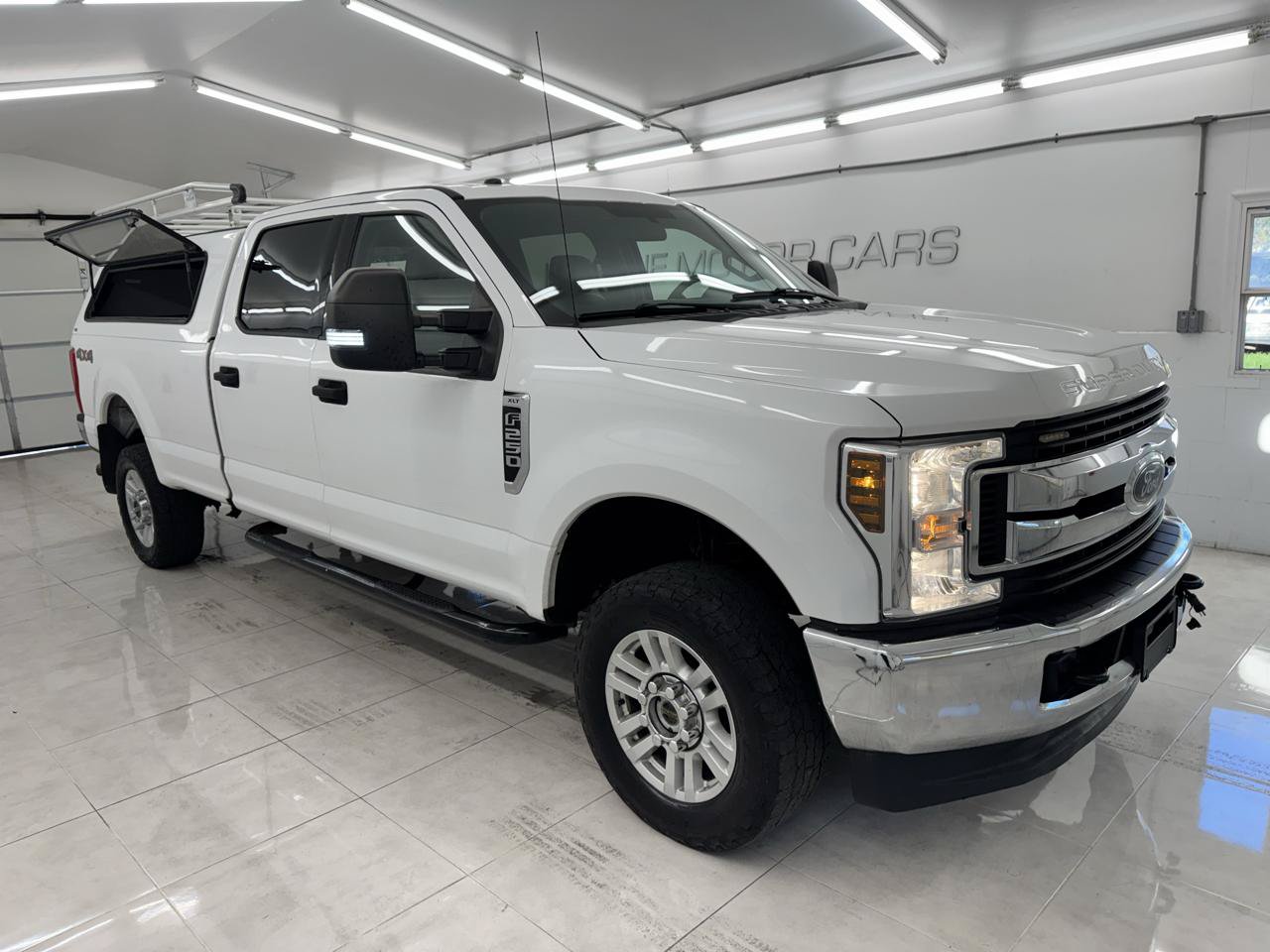 Used 2019 Ford F250 XLT AWD/4WD image 3