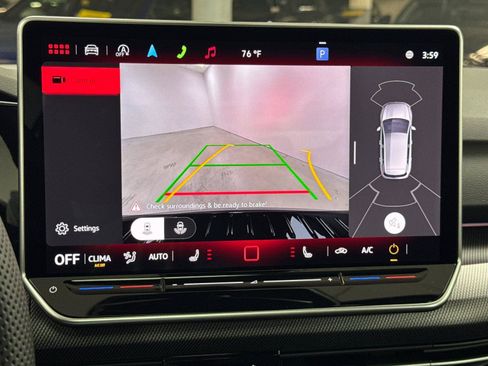 New 2026 Volkswagen Golf SE FWD image 19