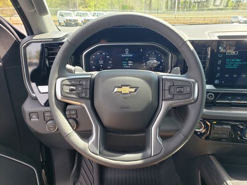 New 2026 Chevrolet Silverado 1500 LTZ AWD/4WD image 16