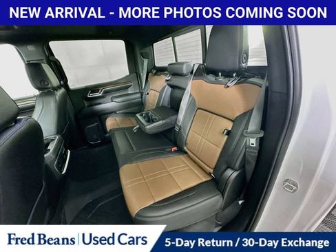 Used 2024 Chevrolet Silverado 1500 High Country w/ High Country Premium Package AWD/4WD image 33