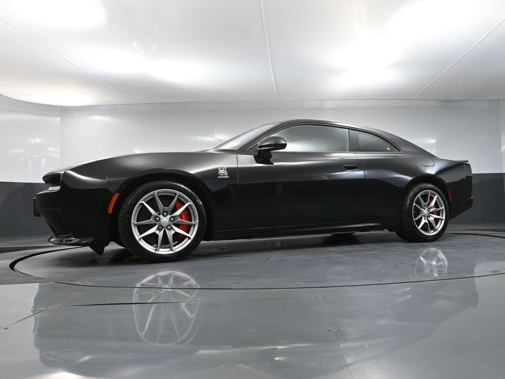 Used 2024 Dodge Charger Daytona Scat Pack w/ Plus Group AWD/4WD image 50