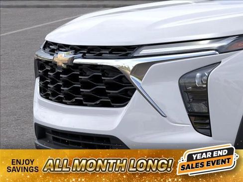 New 2026 Chevrolet Trax LT w/ Driver Confidence Package image 13