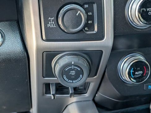 Used 2020 Ford F150 Platinum w/ Equipment Group 701A Luxury image 26