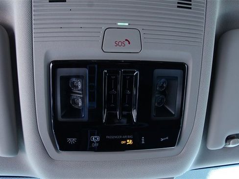 New 2026 Volkswagen Atlas Peak Edition image 25