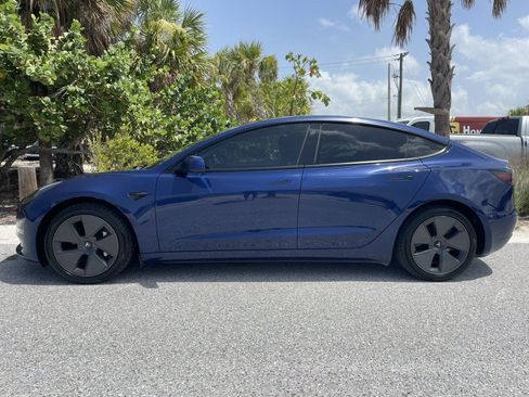 Used 2023 Tesla Model 3 Long Range AWD/4WD image 3