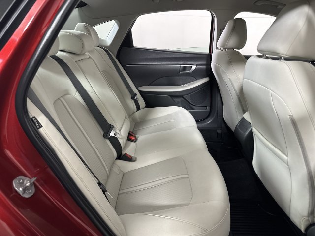 Used 2025 Hyundai Sonata SEL FWD image 28