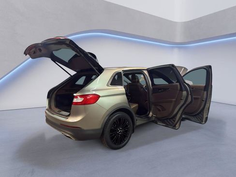 Used 2016 Lincoln MKX Reserve w/ Climate Package AWD/4WD image 14