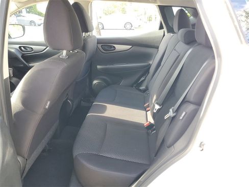 Used 2020 Nissan Rogue Sport S w/ Appearance Package image 10