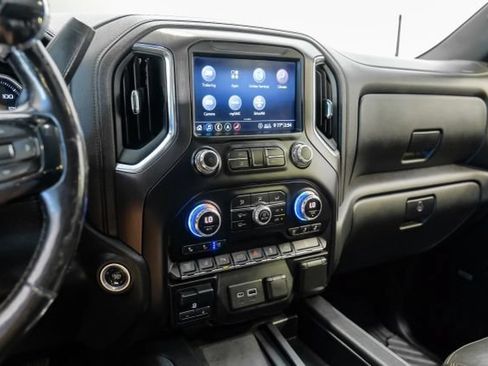 Used 2020 GMC Sierra 2500 AT4 w/ AT4 Premium Package AWD/4WD image 31