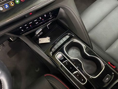 Used 2023 Buick Envision Essence w/ Sport Touring Package AWD/4WD image 26