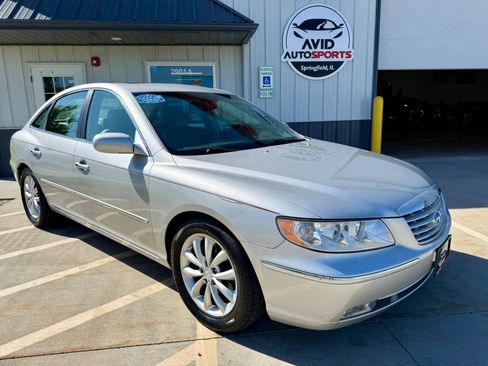 Used 2006 Hyundai Azera Limited FWD image 2