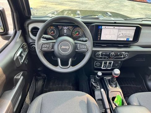 Used 2024 Jeep Wrangler Sport AWD/4WD image 22