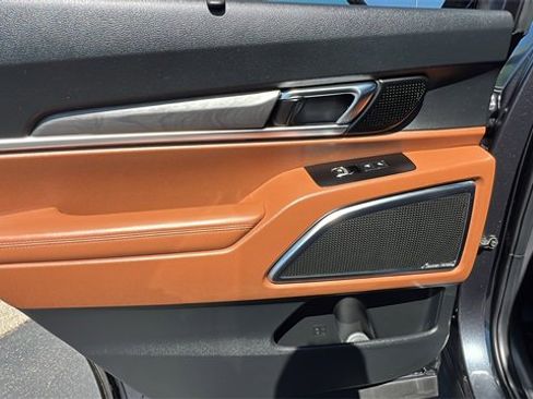 Used 2024 Kia Telluride SX Prestige X-Line image 14