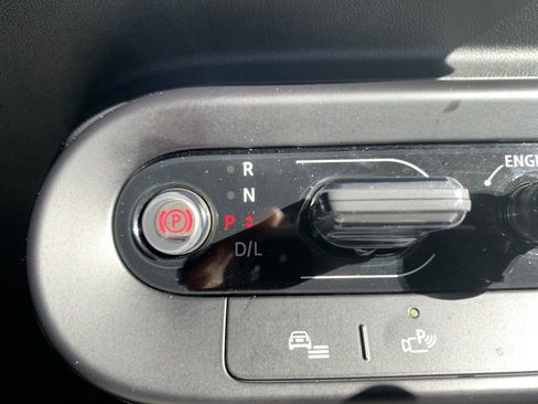 Used 2025 MINI Cooper S image 26