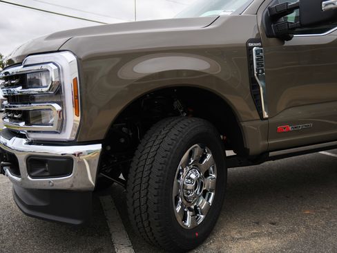 New 2026 Ford F250 King Ranch w/ Chrome Package image 5