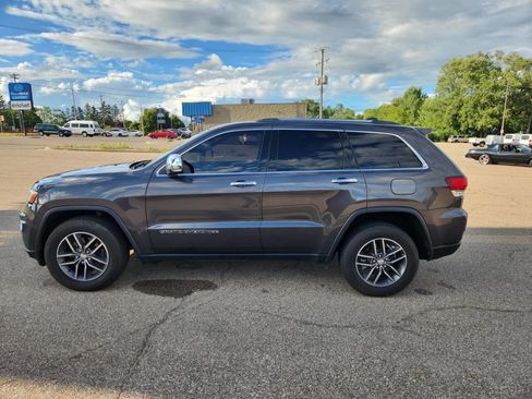 Used 2021 Jeep Grand Cherokee Limited image 6