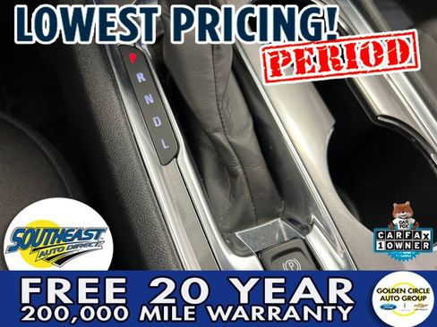 Used 2025 Chevrolet Malibu LT image 41