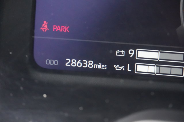 Used 2024 Toyota Tundra Limited AWD/4WD image 32