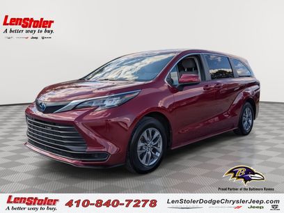 Used 2024 Toyota Sienna LE