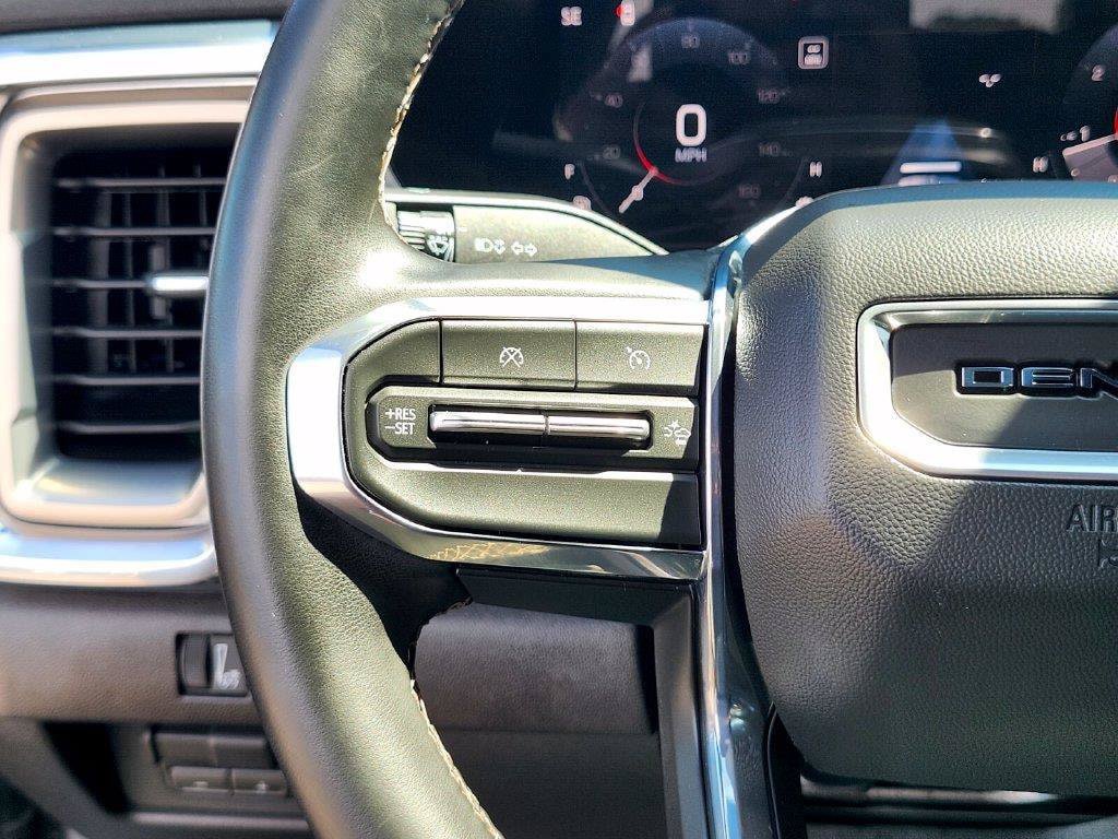 Used 2026 GMC Canyon Denali AWD/4WD image 28