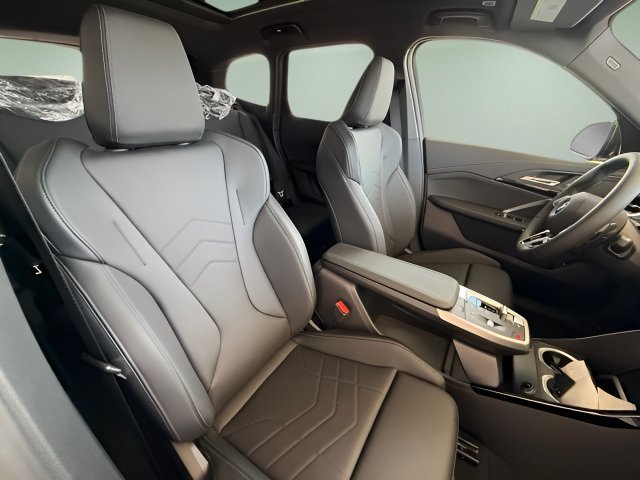 Certified 2026 BMW X1 xDrive28i AWD/4WD image 33