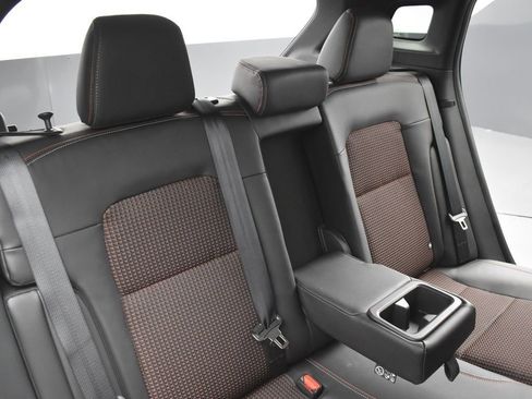 New 2025 Nissan Kicks SR image 22