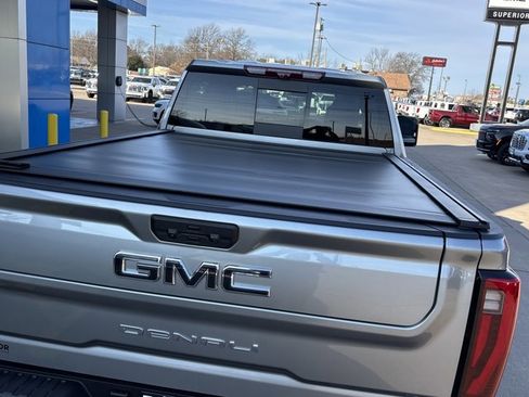 Used 2025 GMC Sierra 3500 Denali Ultimate image 5