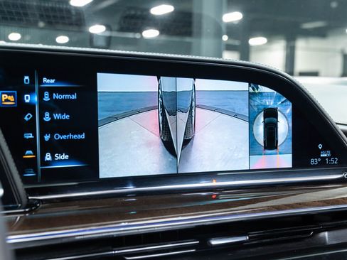Used 2024 Cadillac Escalade Premium Luxury Platinum AWD/4WD image 69