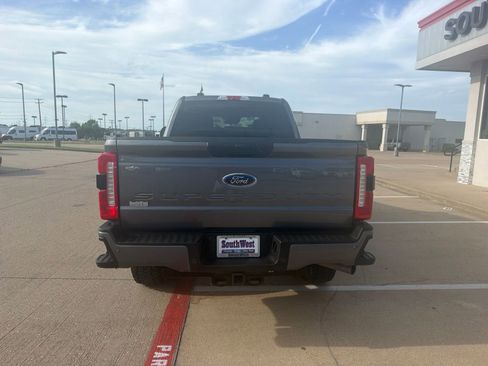 Used 2024 Ford F250 XL w/ STX Appearance Package AWD/4WD image 6