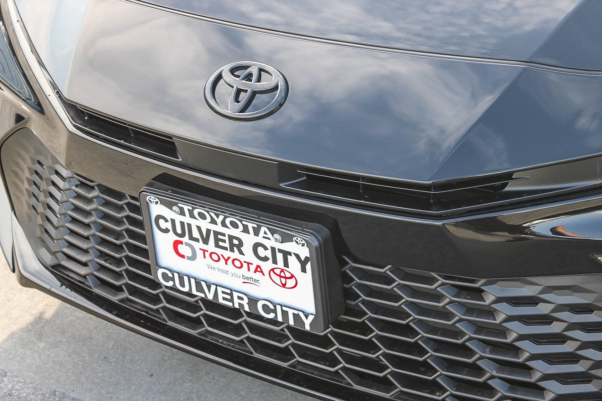 New 2026 Toyota Camry SE FWD image 6