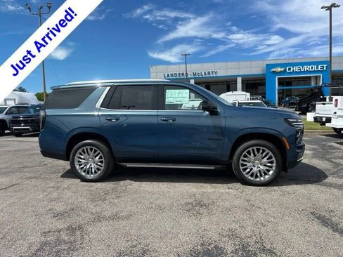 New 2026 Chevrolet Tahoe LT w/ Comfort Package AWD/4WD image 2